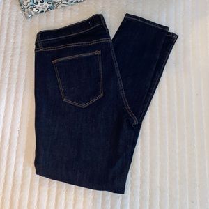 GAP True Skinny Ankle dark wash denim jeans.